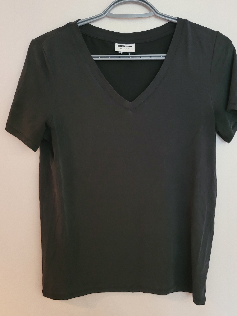 Black V-Neck Short Sleeve Women's Top